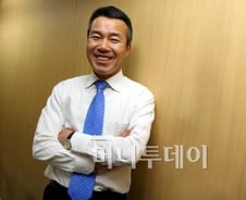 한국IBM 이휘성 사장은 누구?