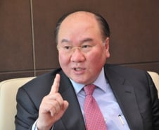 튀는 IB.."중소기업 키우며 우리도 큽니다"