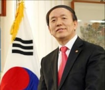 윤여표 청장은 누구.."이론·현장 겸비"