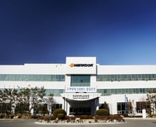 [르포]'돌연사 논란' 한국타이어 공장 가보니