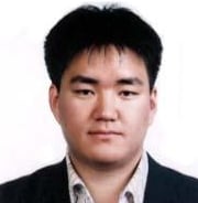 [기자수첩]고스톱·포커로 돈벌이하는 포털