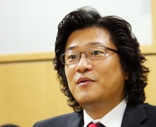 "왜 어려운 음악만 연주하죠? 이해할 수 없군요!"