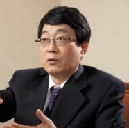 "10년 적자털고 매출 1조 향해 뛴다"