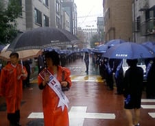 [르포]장대비쏟아져도 뜨거운'재건축수주戰'