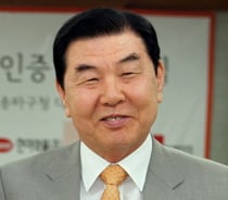 [CEO칼럼]껍질 깨는 제약사에 박수를