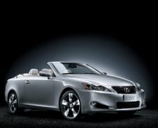 [시승기]잘 빠진 컨버터블, 렉서스 'IS250C'