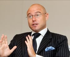 "친환경건물 아니면 살아남기 힘들다"