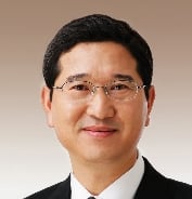 [기고] 고양이, 꿀단지, 그리고 할머니