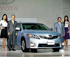 토요타 공식판매 시작 '캠리' 통할까