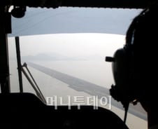 헬기에서 본 '단군이래 최대' 새만금 현장