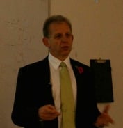 "탄소배출 절감에 기업이 먼저 나서야"