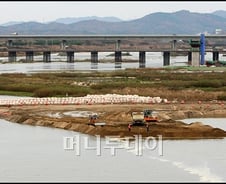 [르포]4대강 보 선도사업 '금남보' 건설현장