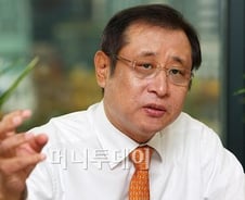 "산은과는 다른 '정책금융 지원' 모델 만들것"