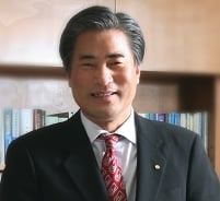 [MT 온라인10년]"경제성장 이끄는 통합미디어로 성장하길"