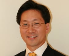 "주식 롤러코스터 벨트를 단단히 매야 한다"