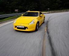 [시승기]닛산 기술의 자존심 '370Z', 과연!