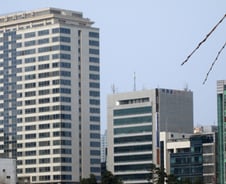 "아파트 가라앉으니 오피스텔 뛰네"