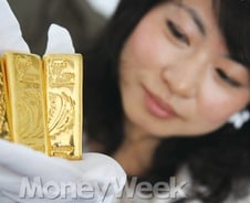 '뛰는 금속', '나는 원유'에 올라타기