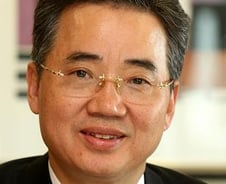 "한국 최초 '금융투자회사'...메가뱅크로 키울것" 