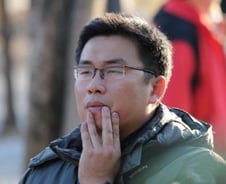 "돌아가시는 바람에 이제 도망도 못 갑니다"