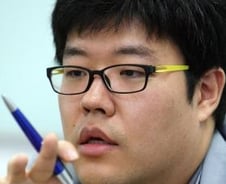 "나는 현실과 가상세계를 잇는 발명가"