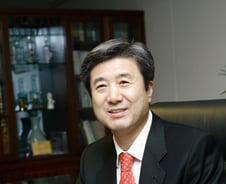 "헤드램프 소리도 용서못해" GM 14년 우수업체의 비결 