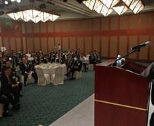 윤증현 "희망을 놓지 말라, 탐욕을 경계하라"