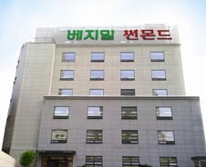 정식품 2세 경영 돌입… 정성수 부회장, 회장으로