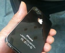 美서 구입한 '아이폰4' 국내 개통 안된다고?