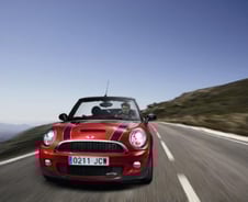 [시승기]지붕 열리는 미니 'M시리즈'…미니 'JCW'