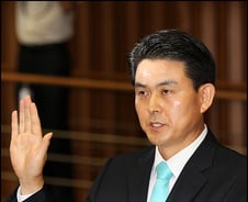 [사진]청문회 선서 하는 김태호 총리 후보자