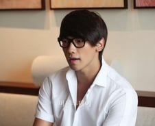 [일문일답①]비 "최대주주 어떻게 하는지도 몰라"