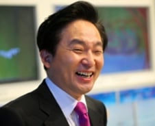 원희룡 "유명환 장관 딸 특채? 상피제 보라" 일침