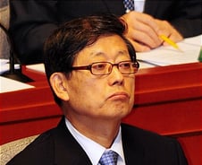 김황식 장녀 "고모 학교에 특채" 논란