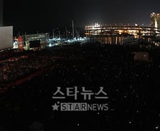 '체면구긴' 부산영화제, 개막작 영사사고 