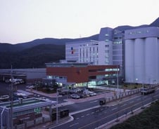 밀가루 공장=방앗간? 4명이 1日 1400t 생산 