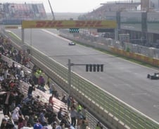 '교통사고부터 자유이용권'까지 F1 코리아'사고뭉치?