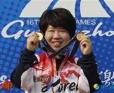 [사진]광저우AG 임산부 김윤미, 공기권총 '2관왕'