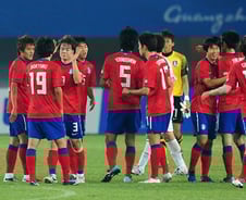 [광저우 AG]승승장구 홍명보호, 그래도 수비축구는 '조심'