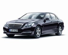 [시승기]연비 최상, 가격 최하인 벤츠 'E클래스'?   