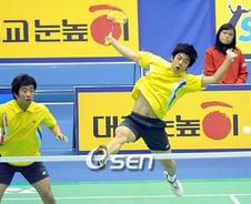[광저우AG]이용대-정재성조, 배드민턴 남 복식 8강행
