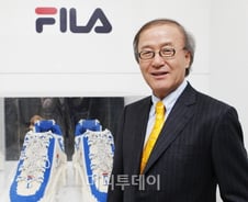 휠라 윤윤수 회장 "10년 먹고 살 아이디어 있어"