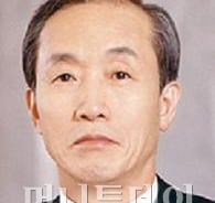 이용훈 대법원장 "국민 감동주는 사법부 만들겠다"