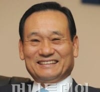 이팔성 회장 "글로벌 50위 금융그룹 원년"
