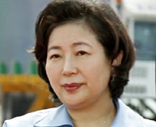 현정은 회장, 새해 화두 "교토삼굴·탈토지세"