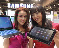 [사진]"노트북이야? 스마트 패드야?"