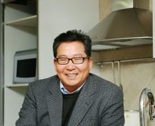 최양하 회장 "2013년 매출 1조 만들어 '이케아'와 맞짱"