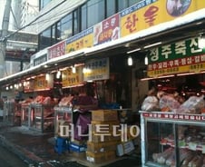 "삼겹살 사상 최고가, 마장동은 지금 패닉(?)"