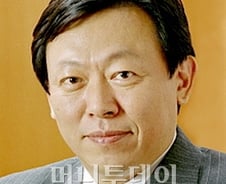 신동빈 부회장, 롯데그룹 회장 전격 승진