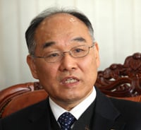 "고객중심 외치는 이러닝 전문가"